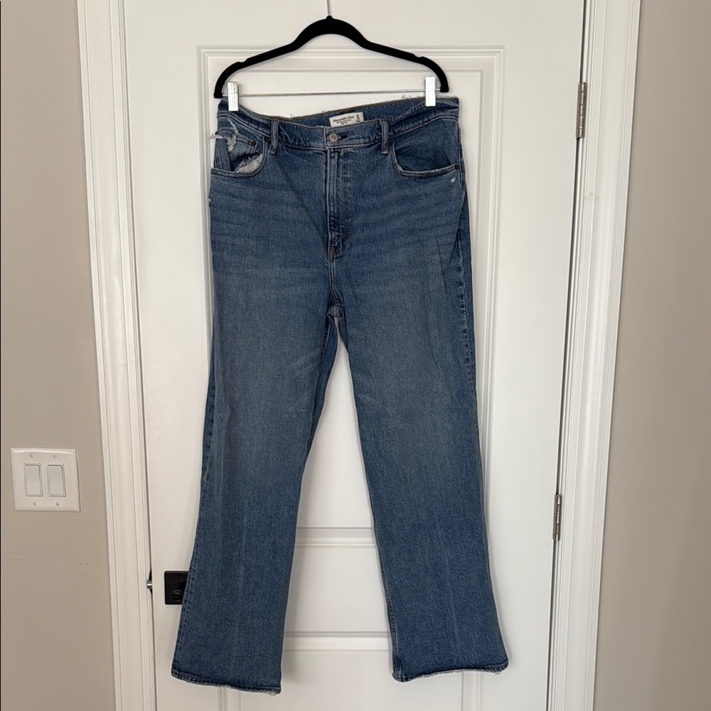 Abercrombie & Fitch High Rise Jeans